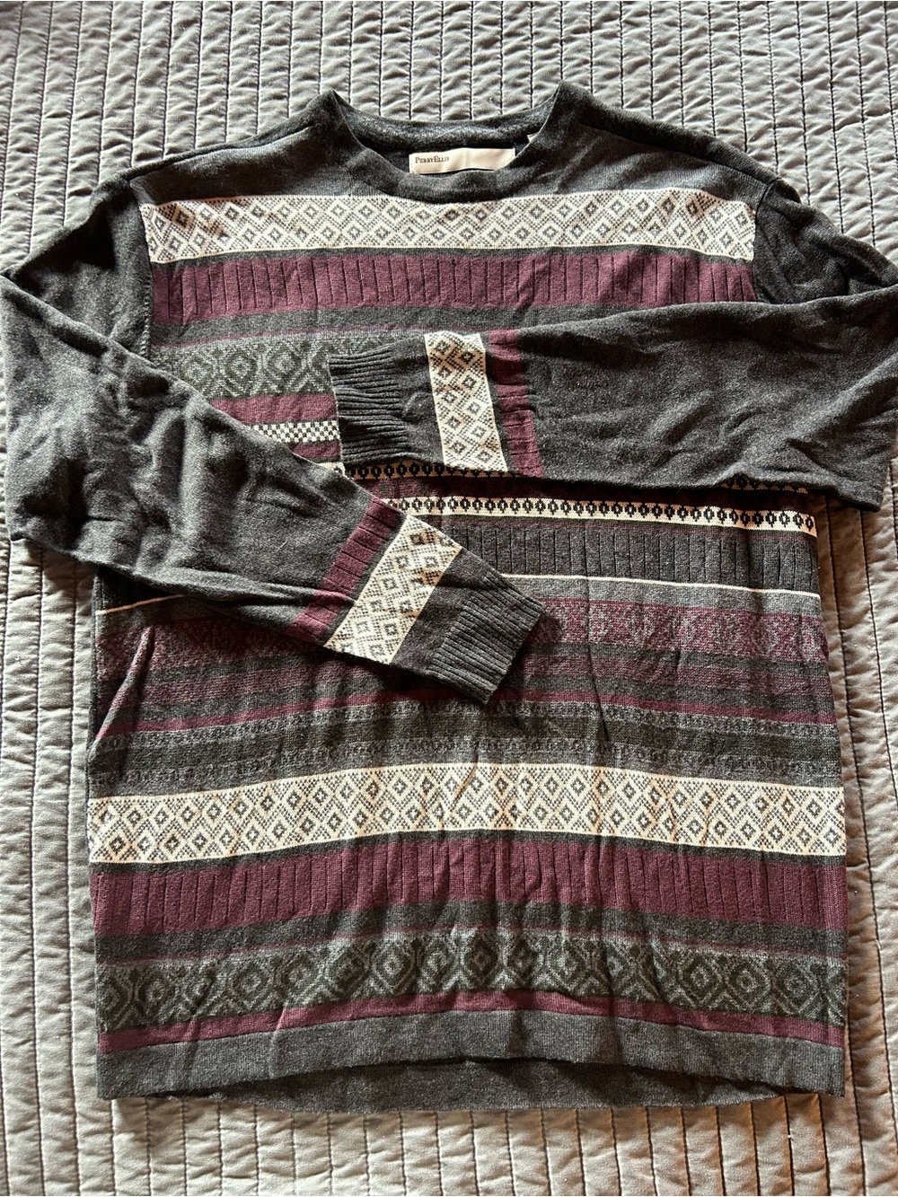 Perry Ellis Charcoal Gray & Burgundy Patterned Crewneck Sweater